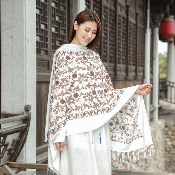 2019 new ethnic style warm nation scarf nationality embroidery cashmere scarf women tassel thickened warm shawl dual-purpose, Blue;gray
2019 new ethnic style warm nation scarf nationality embroidery cashmere scarf women tassel thickened warm shawl dual-purpose, Blue;gray