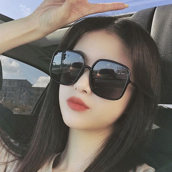 2020 korean style personalized box online red street zhou yangqing star sunglasses sun glasses fashion women all-match sunglasses, White;black
2020 korean style personalized box online red street zhou yangqing star sunglasses sun glasses fashion women all-match sunglasses, White;black