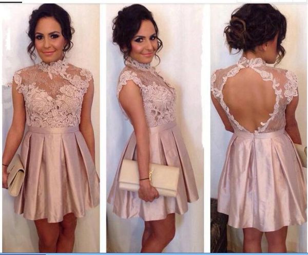 2020 new fashion satin lace applique high neck cocktail gown elegant short/mini a-line sleeveless backless homecoming dress ing, Red
2020 new fashion satin lace applique high neck cocktail gown elegant short/mini a-line sleeveless backless homecoming dress ing, Red