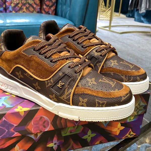 04 designer high-quality men's casual sports shoes and luxury outdoor casual shoes, the original box size is 38-45, Black
04 designer high-quality men's casual sports shoes and luxury outdoor casual shoes, the original box size is 38-45, Black