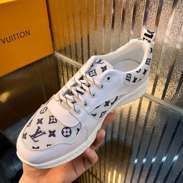 new20 design high-quality casual men's shoes fashion all-match sports shoes comfortable and breathable travel shoes original box packag, Black
new20 design high-quality casual men's shoes fashion all-match sports shoes comfortable and breathable travel shoes original box packag, Black