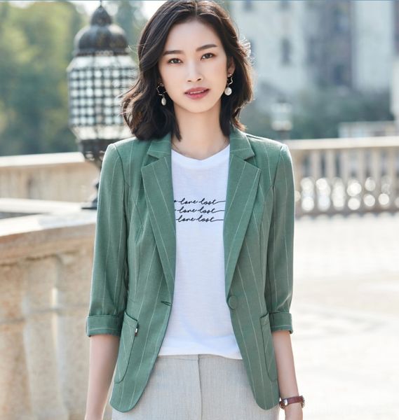 green striped suit coat women's autumn short 2020 new casual waist-tight seven-quarter sleeve coat coatsmall thin suit, White;black
green striped suit coat women's autumn short 2020 new casual waist-tight seven-quarter sleeve coat coatsmall thin suit, White;black