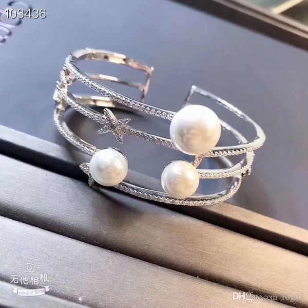 luxury classic designer copper with 14k gold plated full crystal three layers white pearl open bangle for women jewelry, Black
luxury classic designer copper with 14k gold plated full crystal three layers white pearl open bangle for women jewelry, Black