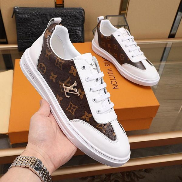 low luxury men 's shoes comfortable fashion type vintage autumn and winter outdoor walking sports lace -up shoes chaussures pour h
low luxury men 's shoes comfortable fashion type vintage autumn and winter outdoor walking sports lace -up shoes chaussures pour h