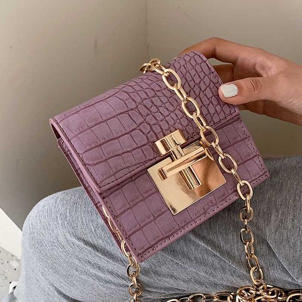 crocodile pattern mini square crossbody bag 2020 new high-quality leather women's designer handbag chain shoulder messenger bag
crocodile pattern mini square crossbody bag 2020 new high-quality leather women's designer handbag chain shoulder messenger bag