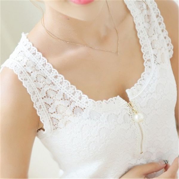 2020 new fashion summer style pluse size lace patchwork hollow out sleeveless shirt women white ladies s-xxxxl zy1531
2020 new fashion summer style pluse size lace patchwork hollow out sleeveless shirt women white ladies s-xxxxl zy1531