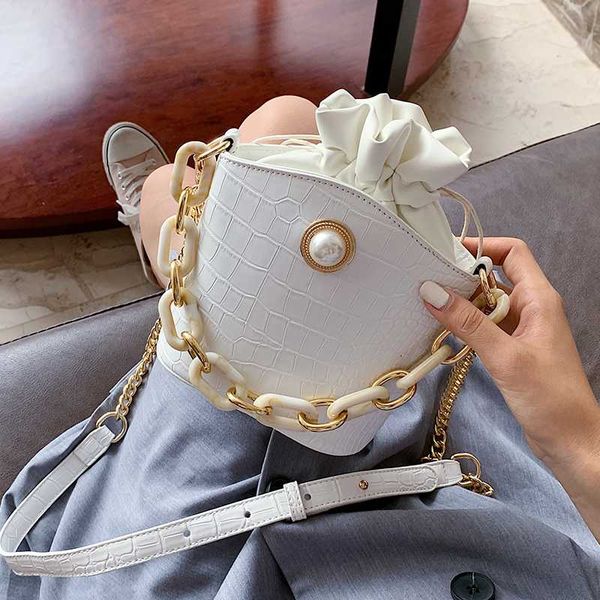 stone pattern pearl design small pu leather crossbody bags for women 2020 solid color acrylic chain shoulder handbags bucket bag 
stone pattern pearl design small pu leather crossbody bags for women 2020 solid color acrylic chain shoulder handbags bucket bag