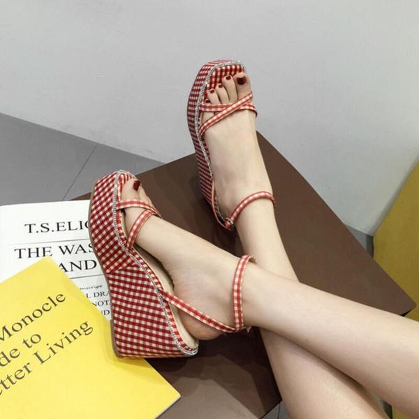 sweet girl's black/red plaid wedges sandals women narrow cross band gladiator sandalias ankle strap high heels summer shoes 365
sweet girl's black/red plaid wedges sandals women narrow cross band gladiator sandalias ankle strap high heels summer shoes 365