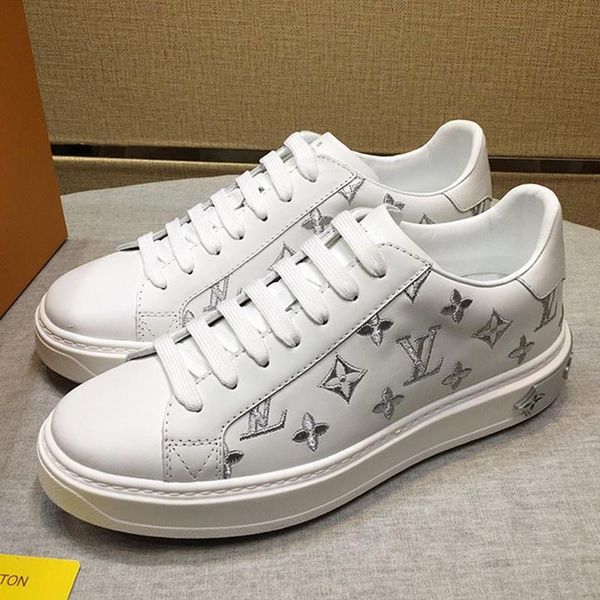 men shoes sneakers breathable casual comfortable fashion tenis sport trainers soft comfortable time out sneakers mens shoes fashion on sale
men shoes sneakers breathable casual comfortable fashion tenis sport trainers soft comfortable time out sneakers mens shoes fashion on sale