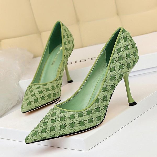 2020 korean version of fashion slim and sweet pedicure with a thin and thin cloth face with a shallow pointed women's single, Black
2020 korean version of fashion slim and sweet pedicure with a thin and thin cloth face with a shallow pointed women's single, Black