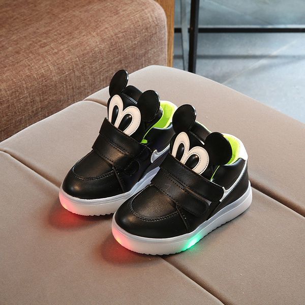 cute cartoon child luminous sneakers toddler footwear kids led flashing boy boot for baby girls casual shoes with light, Black
cute cartoon child luminous sneakers toddler footwear kids led flashing boy boot for baby girls casual shoes with light, Black