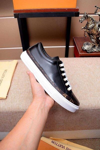 2020-2019 luxury limited edition custom men's casual shoes, fashion wild sports shoes, original packaging shoe box delivery, yardage: 3
2020-2019 luxury limited edition custom men's casual shoes, fashion wild sports shoes, original packaging shoe box delivery, yardage: 3