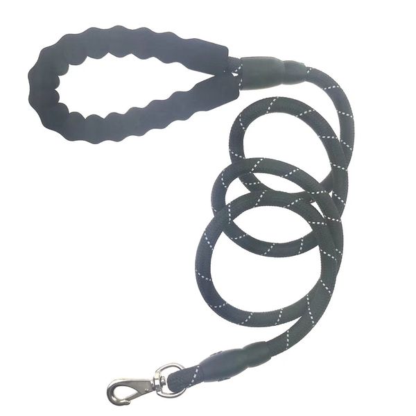 new pet supplies reflective nylon round leash dog leash dog leash comfortable handle medium sized dogs
new pet supplies reflective nylon round leash dog leash dog leash comfortable handle medium sized dogs