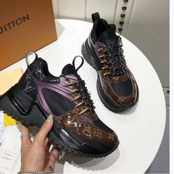 078 new designer luxury women's casual fashion shoes, women's outdoor casual shoes, high-quality materials, with original box, Black
078 new designer luxury women's casual fashion shoes, women's outdoor casual shoes, high-quality materials, with original box, Black