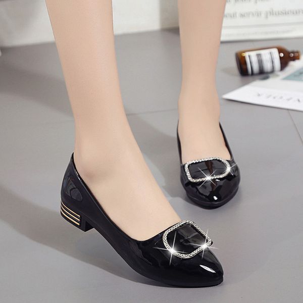 women's shoes sandals women's mid heelsingle shoeswomen's small leathershoesshallow mouthbreathablescoopshoespointed rhinesto, Black
women's shoes sandals women's mid heelsingle shoeswomen's small leathershoesshallow mouthbreathablescoopshoespointed rhinesto, Black