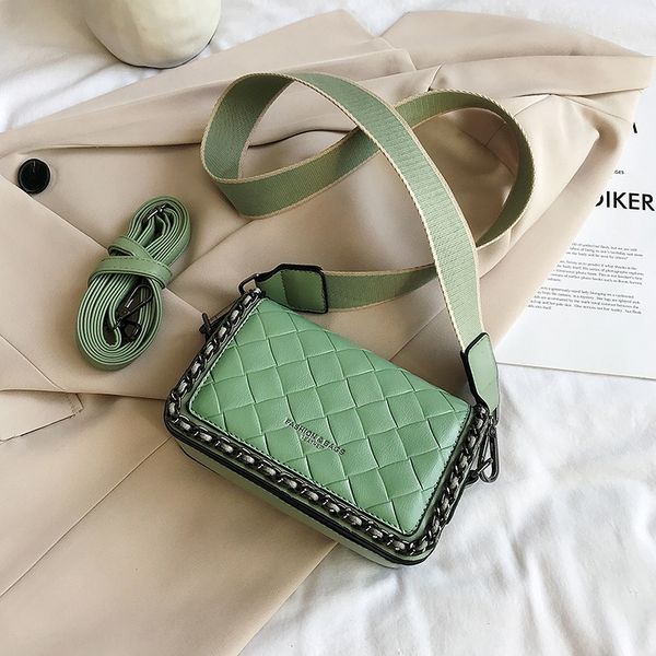 women's 2020 new all-match lingge chain wide small square strap small square bag shoulder strap shoulder crossbody women's bag
women's 2020 new all-match lingge chain wide small square strap small square bag shoulder strap shoulder crossbody women's bag