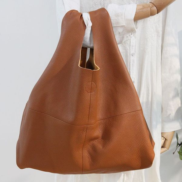 100% soft genuine leather shoulder bag women large capacity casual female tote bag with liner daily bucket shopping handbags
100% soft genuine leather shoulder bag women large capacity casual female tote bag with liner daily bucket shopping handbags