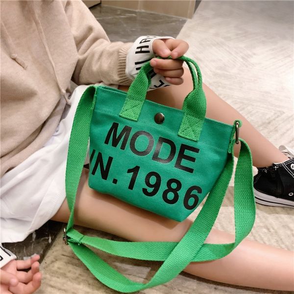 jin1v children's messeng girl's small satchel er tong bao er tong bao handbag children's bag fashionable girl 2020 new style, White
jin1v children's messeng girl's small satchel er tong bao er tong bao handbag children's bag fashionable girl 2020 new style, White
