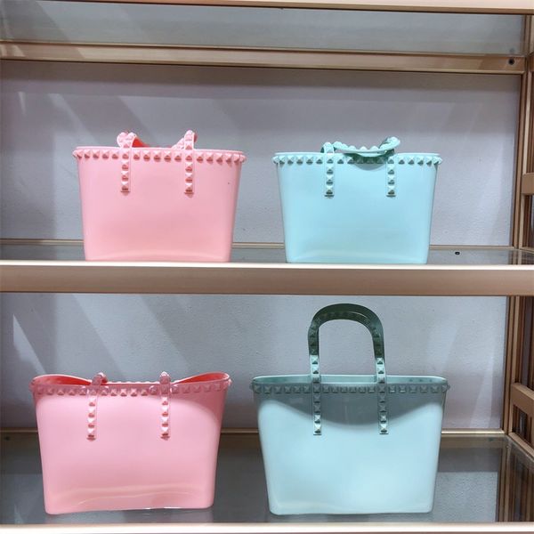 2020 летний новый rivet jelly lady handbag ковш сумка хозяйственная сумка большой емкости пвх дизайнерская сумка женщин
2020 летний новый rivet jelly lady handbag ковш сумка хозяйственная сумка большой емкости пвх дизайнерская сумка женщин