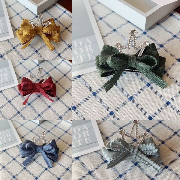 children's korean fabric hairpin crown butterfly diamond headdress hair accessories diamond bow headdress girls' baby side clip, Slivery;white
children's korean fabric hairpin crown butterfly diamond headdress hair accessories diamond bow headdress girls' baby side clip, Slivery;white