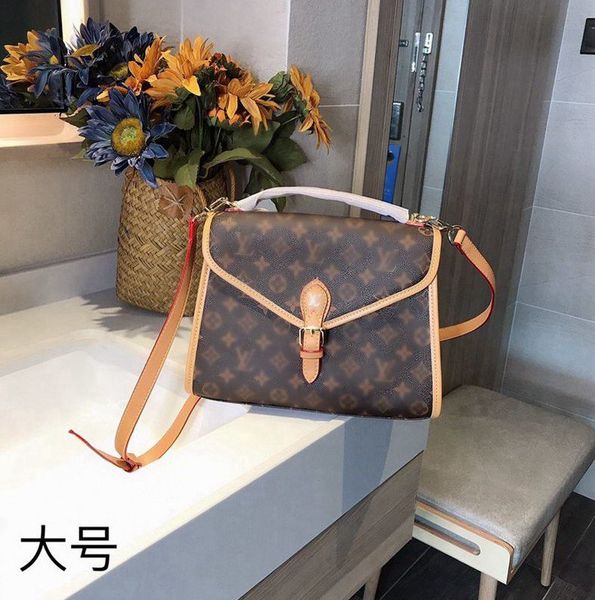 роскошная кожа цепь сумка crossbody и плечо сумка женских сумочек гарантии качества сумки -12633, Black
роскошная кожа цепь сумка crossbody и плечо сумка женских сумочек гарантии качества сумки -12633, Black