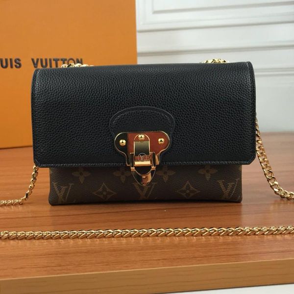 корабль падения женская сумка цепи кожи сумки на ремне новое прибытие crossbody сумка верхнее качество повелительница сумка sac bandoulière
корабль падения женская сумка цепи кожи сумки на ремне новое прибытие crossbody сумка верхнее качество повелительница сумка sac bandoulière