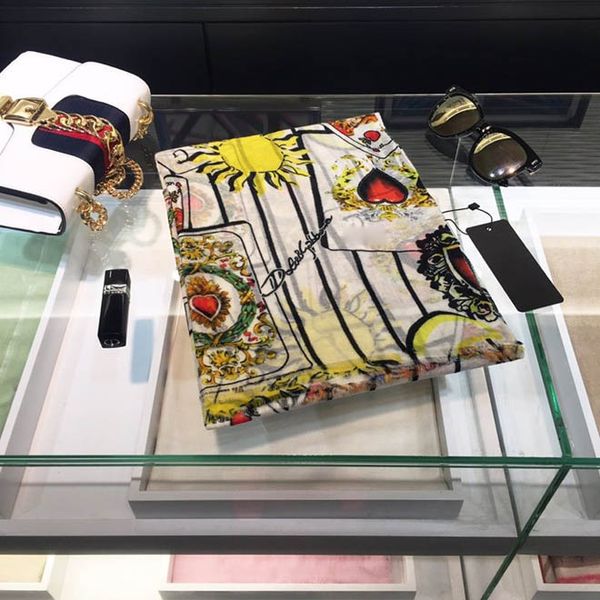 Playing card printed long scarf designer scarf bucket hat hats baseball cap women luxury designer scarves silk designer head scarf
Playing card printed long scarf designer scarf bucket hat hats baseball cap women luxury designer scarves silk designer head scarf
