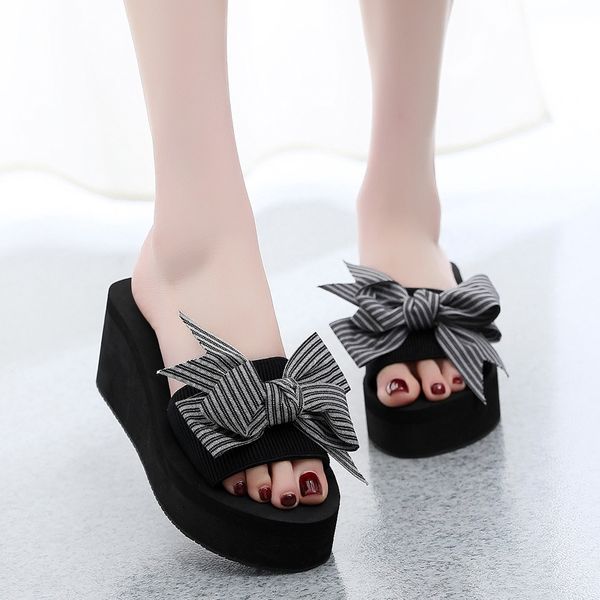7kv3y flashy fashionable flip-flops and sandalsflower women's flip-flops for outdoor wear non-slip sandals for holiday seaside students
7kv3y flashy fashionable flip-flops and sandalsflower women's flip-flops for outdoor wear non-slip sandals for holiday seaside students