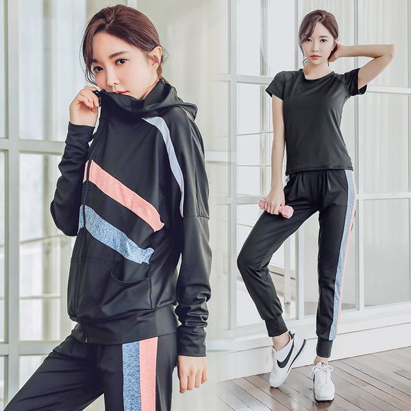 sportswear women yoga sets high waist pants+t shirt+bra+coats fitness gym yoga clothing running suits 4 pieces set, Black;blue
sportswear women yoga sets high waist pants+t shirt+bra+coats fitness gym yoga clothing running suits 4 pieces set, Black;blue