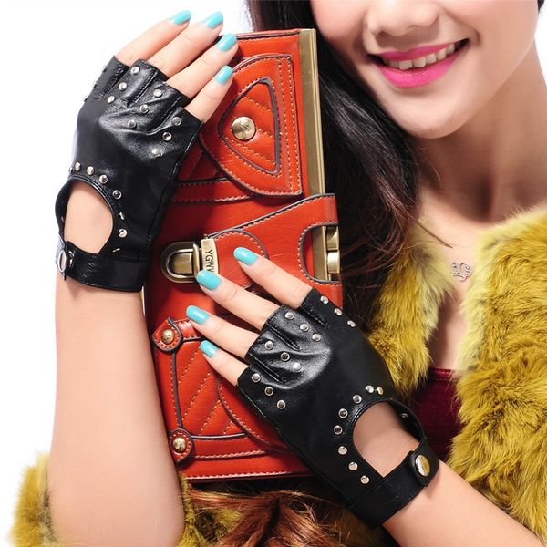 thunderbolt and dance women's half finger gloves punk rivet performance half children's youth open finger sheepskin gloves, White 
thunderbolt and dance women's half finger gloves punk rivet performance half children's youth open finger sheepskin gloves, White