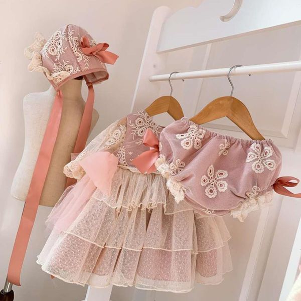 baby girl clothes spanish retro lolita princess dress lace stitching print dress for girls birthday party dress vestidos y2727 t200709, Red;yellow
baby girl clothes spanish retro lolita princess dress lace stitching print dress for girls birthday party dress vestidos y2727 t200709, Red;yellow