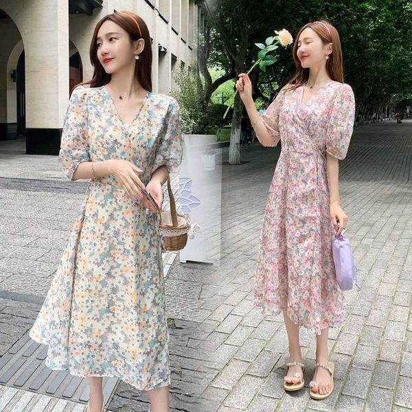 1058# maternity clothes summer chiffon v neck short sleeve loose floral dress for pregnant women pregnancy clothes, White
1058# maternity clothes summer chiffon v neck short sleeve loose floral dress for pregnant women pregnancy clothes, White