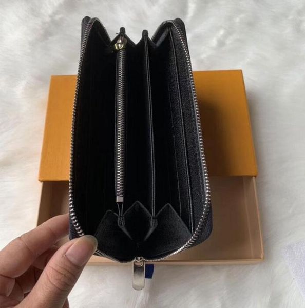 delivery2020 new fashion wholesale animal long zipper wallet men and women snakeskin tiger bee wallet card holder origina, Red;black
delivery2020 new fashion wholesale animal long zipper wallet men and women snakeskin tiger bee wallet card holder origina, Red;black