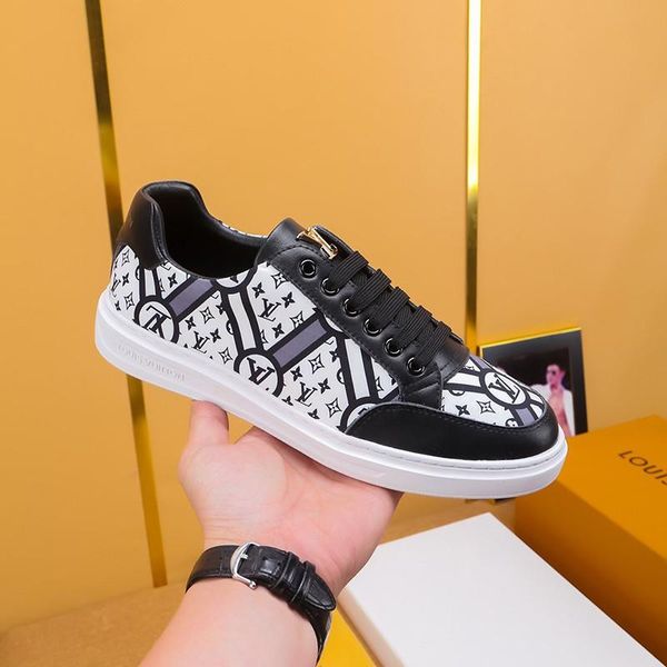 2021-2020u luxury design mens fashion leather printed sports shoes all -match breathable mens casual shoes mens banquet shoes size :38 -45, Black
2021-2020u luxury design mens fashion leather printed sports shoes all -match breathable mens casual shoes mens banquet shoes size :38 -45, Black