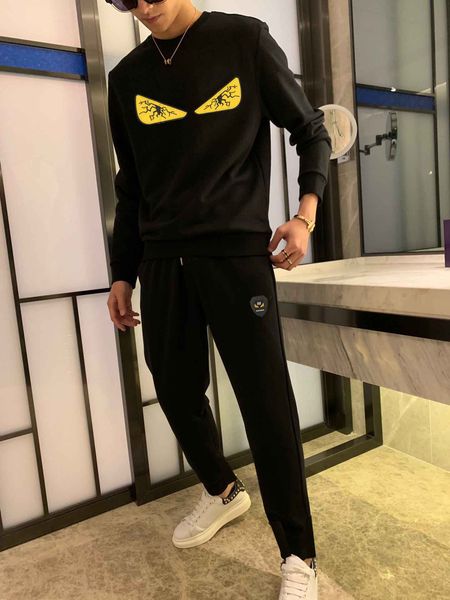 2020 designer track suit men's luxury fashion sweatsuit fall brand men's jogging suit jacket + pants casual set blazer hip-hop, Gray
2020 designer track suit men's luxury fashion sweatsuit fall brand men's jogging suit jacket + pants casual set blazer hip-hop, Gray