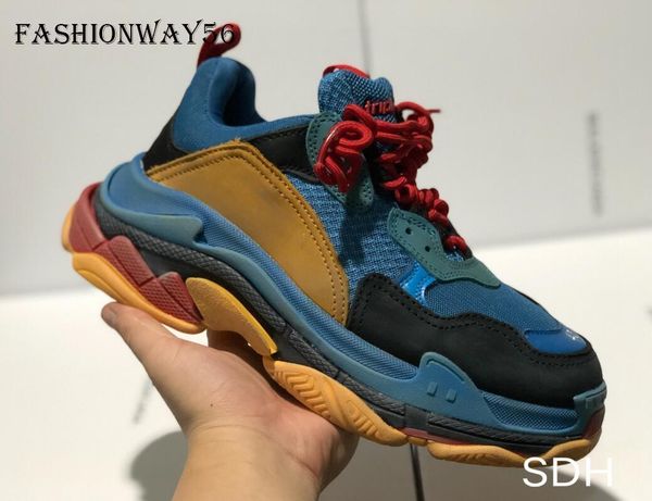 paris 17fw fashion luxury designer women shoes dad shoes triple s sneakers for men women sprin, Black
paris 17fw fashion luxury designer women shoes dad shoes triple s sneakers for men women sprin, Black