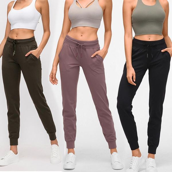 yoga pants leggings sport women fitness fashion side pocket little feet gym workout jogging sweatpants run clothes patalon femme, White;red
yoga pants leggings sport women fitness fashion side pocket little feet gym workout jogging sweatpants run clothes patalon femme, White;red