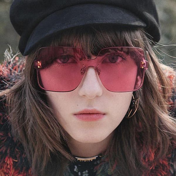 2020 new square oversized women man sunglasses fashion big frame one piece eyewear personality siamese shades for women uv400, White;black
2020 new square oversized women man sunglasses fashion big frame one piece eyewear personality siamese shades for women uv400, White;black