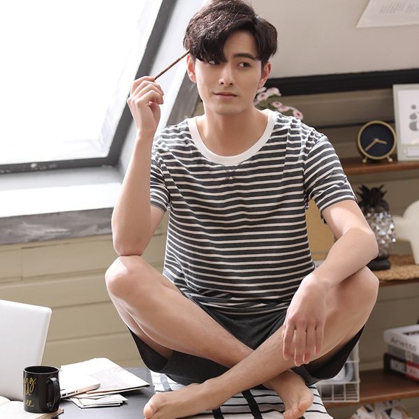pajamas men's summer cotton short sleeve simple striped large size cotton men's pajamas summer home home clothes set clothes set, Blue;red
pajamas men's summer cotton short sleeve simple striped large size cotton men's pajamas summer home home clothes set clothes set, Blue;red