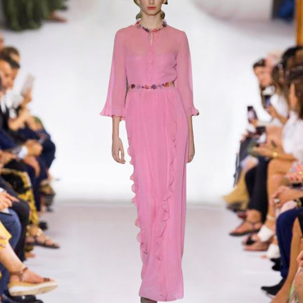 summer 2020 elegant ruffle chiffon long dress for women, runway designer round neck long sleeve pleated maxi dress, Black;gray
summer 2020 elegant ruffle chiffon long dress for women, runway designer round neck long sleeve pleated maxi dress, Black;gray