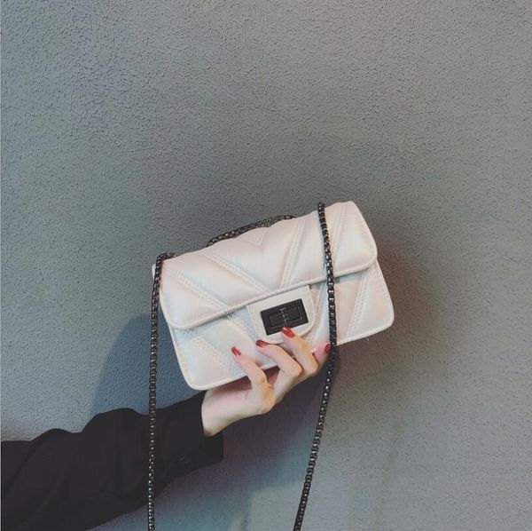 new style handbags chain bag women's bags fashion shoulder bag simple cross body bags
new style handbags chain bag women's bags fashion shoulder bag simple cross body bags