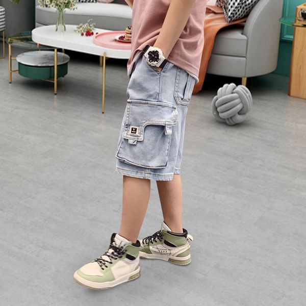2020 thin western style men's shorts and shorts and jeans medium children's pants korean style boys casual tooling jeans fashion, Blue
2020 thin western style men's shorts and shorts and jeans medium children's pants korean style boys casual tooling jeans fashion, Blue