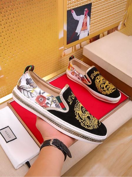 2019w summer new men's tide shoes, comfortable flat shoes fashion shoes, all in the original packaging, male code 38-44, Black
2019w summer new men's tide shoes, comfortable flat shoes fashion shoes, all in the original packaging, male code 38-44, Black