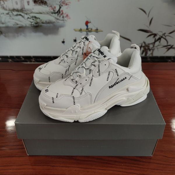 341designer to create casual and comfortable all-match sports shoes, travel shoes outsole non-slip design with original box delivery, Black
341designer to create casual and comfortable all-match sports shoes, travel shoes outsole non-slip design with original box delivery, Black