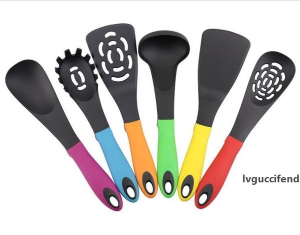 high-temperature nylon kitchenware set of 6 non-stick cooking spoon shovel set creative kitchen utensil set
high-temperature nylon kitchenware set of 6 non-stick cooking spoon shovel set creative kitchen utensil set