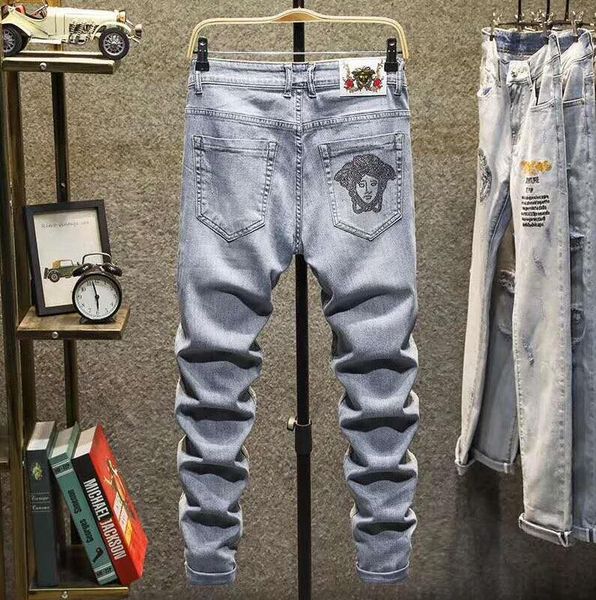 Men's Jeans Major Style Elastic Hole-in-the-Bottom Pants Slim Men's Pants Beggars Personal Male Jogging suit down jacket NO.7S
Men's Jeans Major Style Elastic Hole-in-the-Bottom Pants Slim Men's Pants Beggars Personal Male Jogging suit down jacket NO.7S