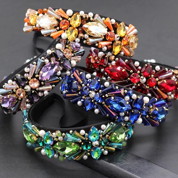 new hand-stitched baroque crystal small particles headband fashion reception luxury color rhinestone personality headband 884, Golden;silver
new hand-stitched baroque crystal small particles headband fashion reception luxury color rhinestone personality headband 884, Golden;silver