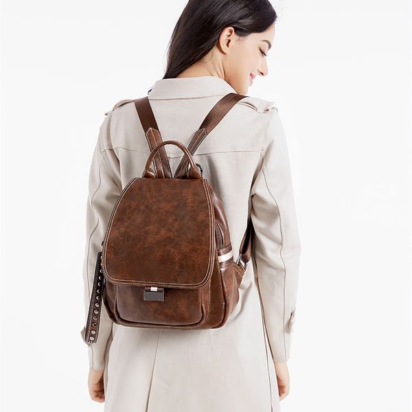 anti-theft backpack female 2020 retro oil wax leather multifunctional backpack leisure student travel bag backpacks
anti-theft backpack female 2020 retro oil wax leather multifunctional backpack leisure student travel bag backpacks