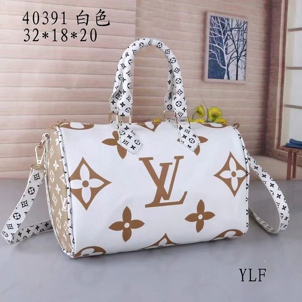 new style fashion canvas beach totes patchwork bag large mummy shopping bags l and v kids handbags with lining inside outdoor bags, Black
new style fashion canvas beach totes patchwork bag large mummy shopping bags l and v kids handbags with lining inside outdoor bags, Black