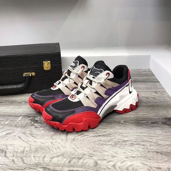 valentino bu 2020 новая пара моды кроссовки мужчин и женщин повседневная обувь толстым дном кроссовки камуфляж mjk01
valentino bu 2020 новая пара моды кроссовки мужчин и женщин повседневная обувь толстым дном кроссовки камуфляж mjk01